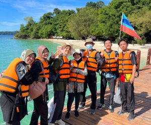 Borneo Travel Package